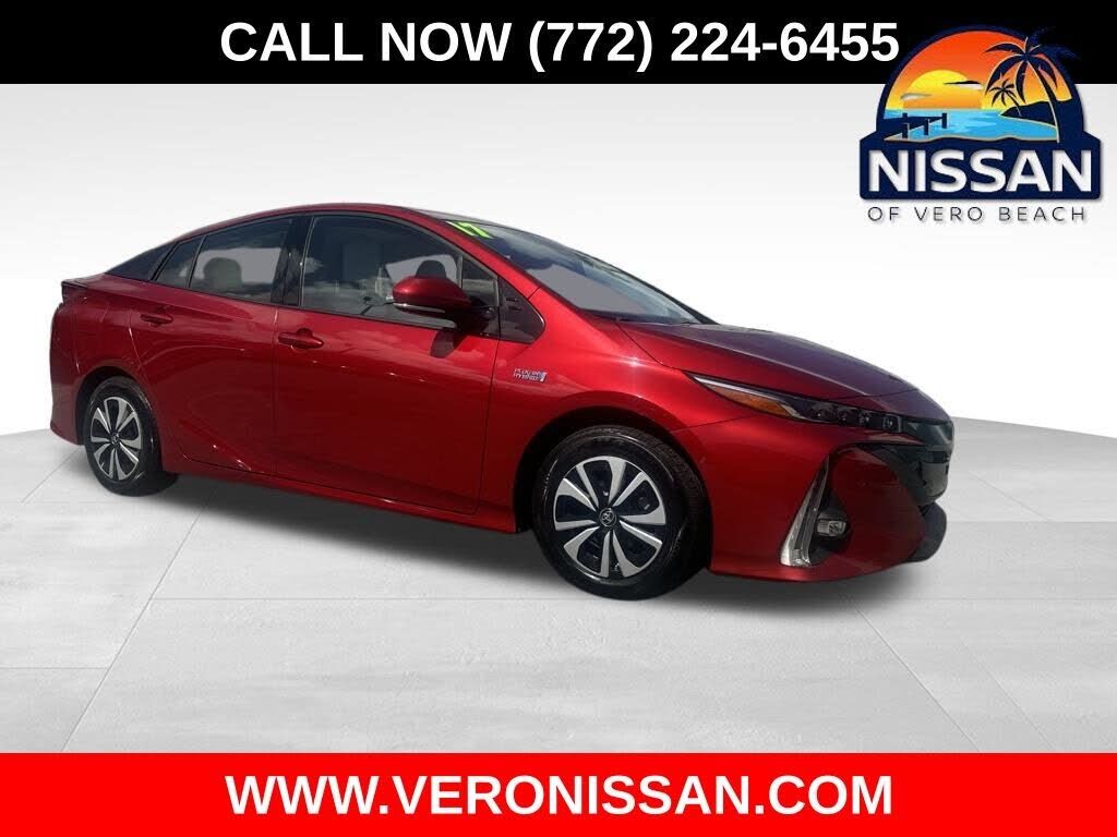 2017 TOYOTA Prius