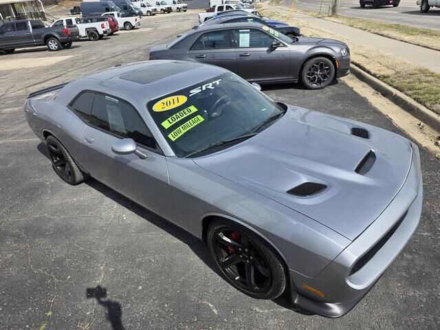 2011 DODGE Challenger
