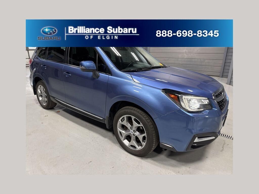 2017 SUBARU Forester