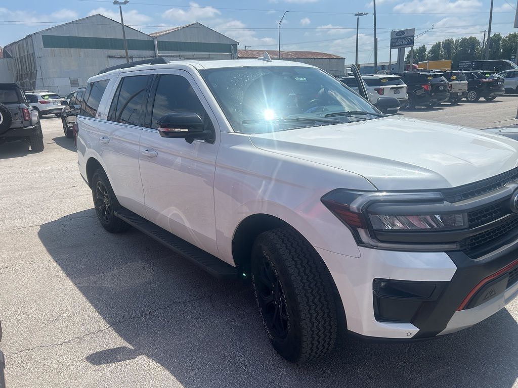 2023 FORD Expedition