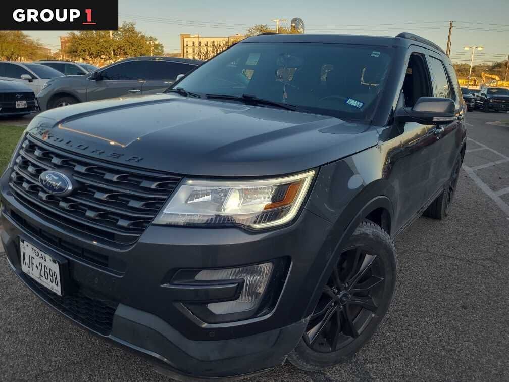2017 FORD Explorer