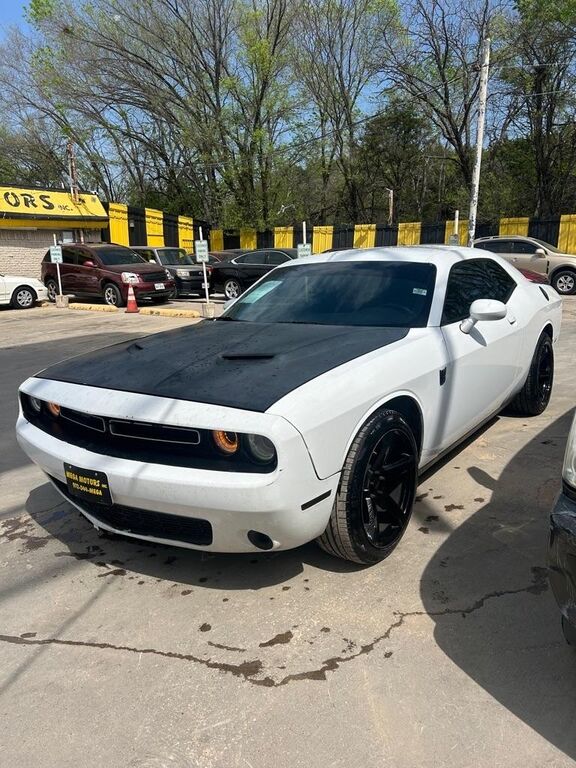 2016 DODGE Challenger
