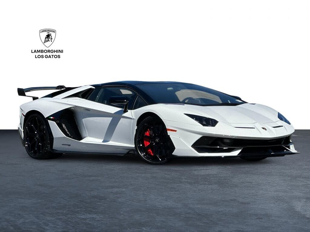 2021 LAMBORGHINI Aventador