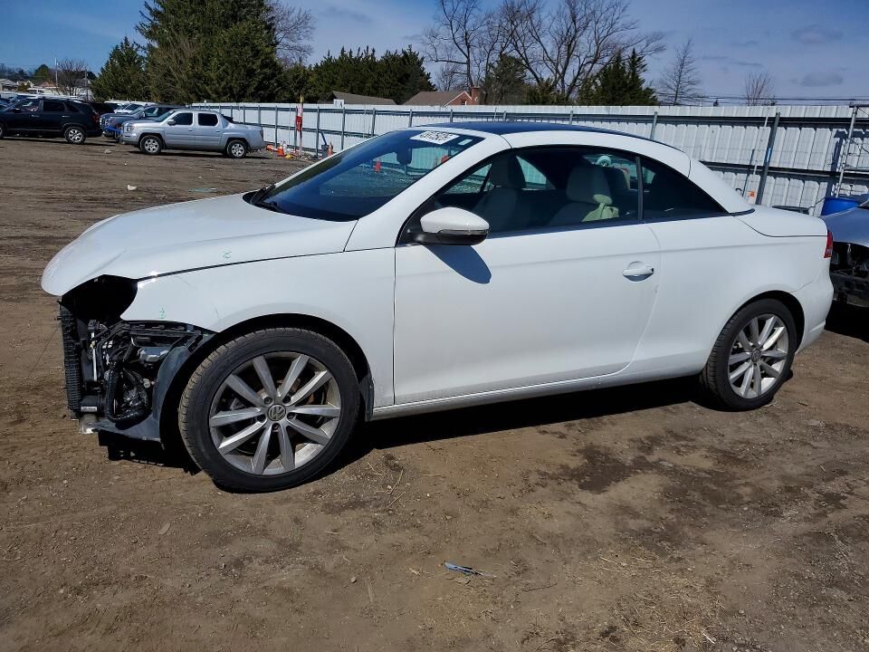 2015 VOLKSWAGEN Eos