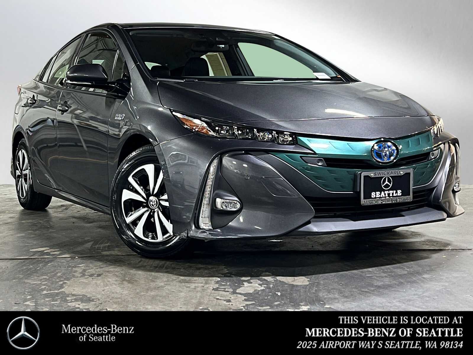 2017 TOYOTA Prius