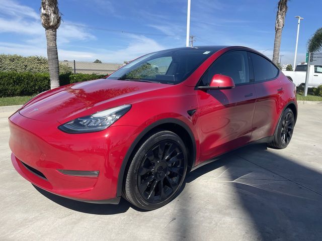 2022 TESLA Model Y