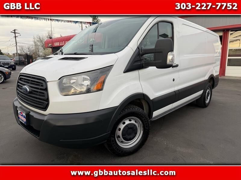 2017 FORD Transit
