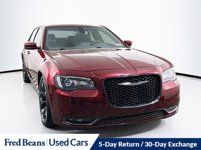 2019 CHRYSLER 300