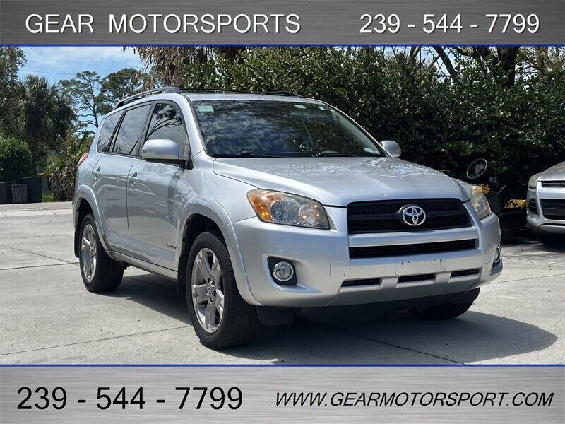 2011 TOYOTA RAV4