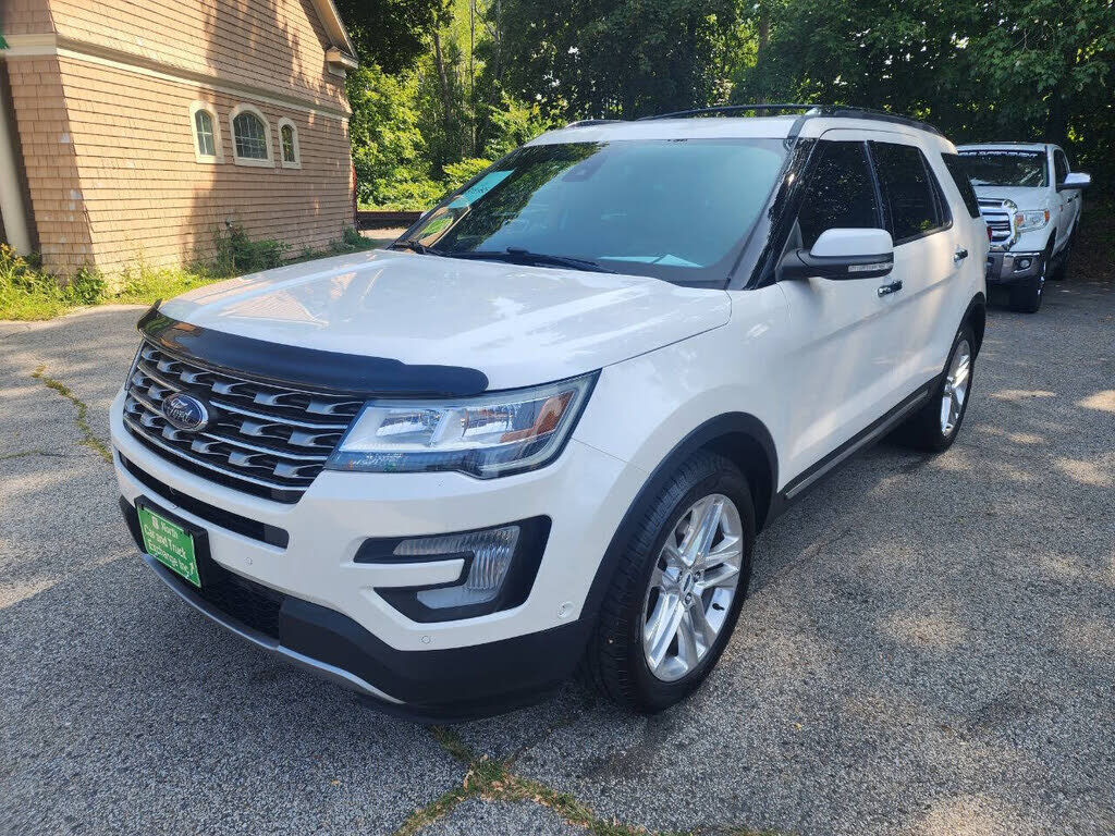 2017 FORD Explorer