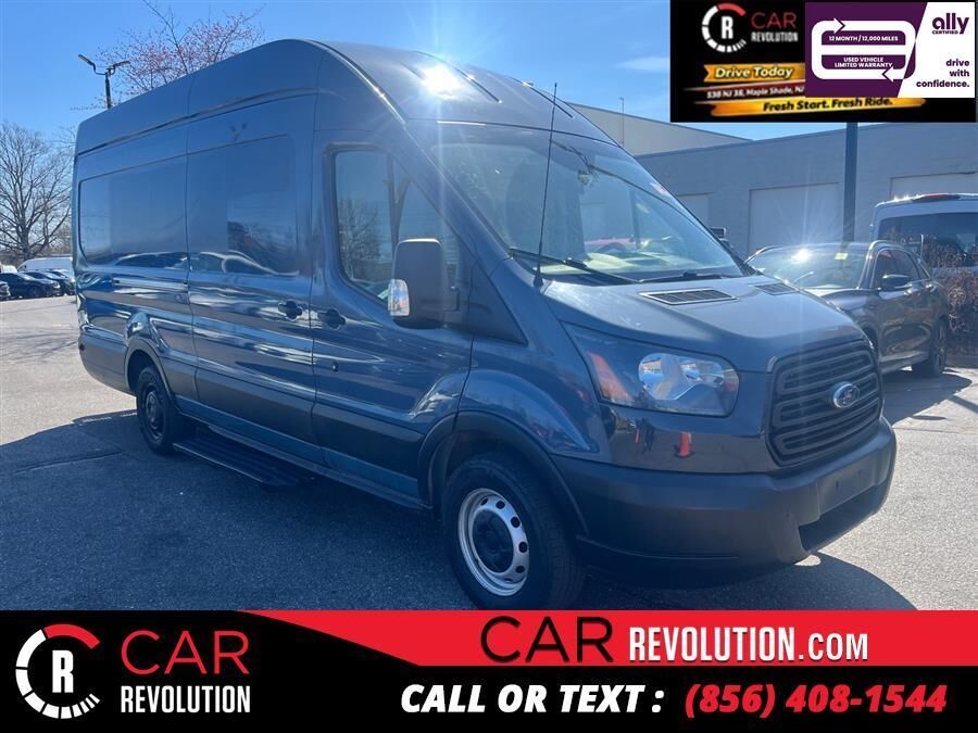 2019 FORD Transit