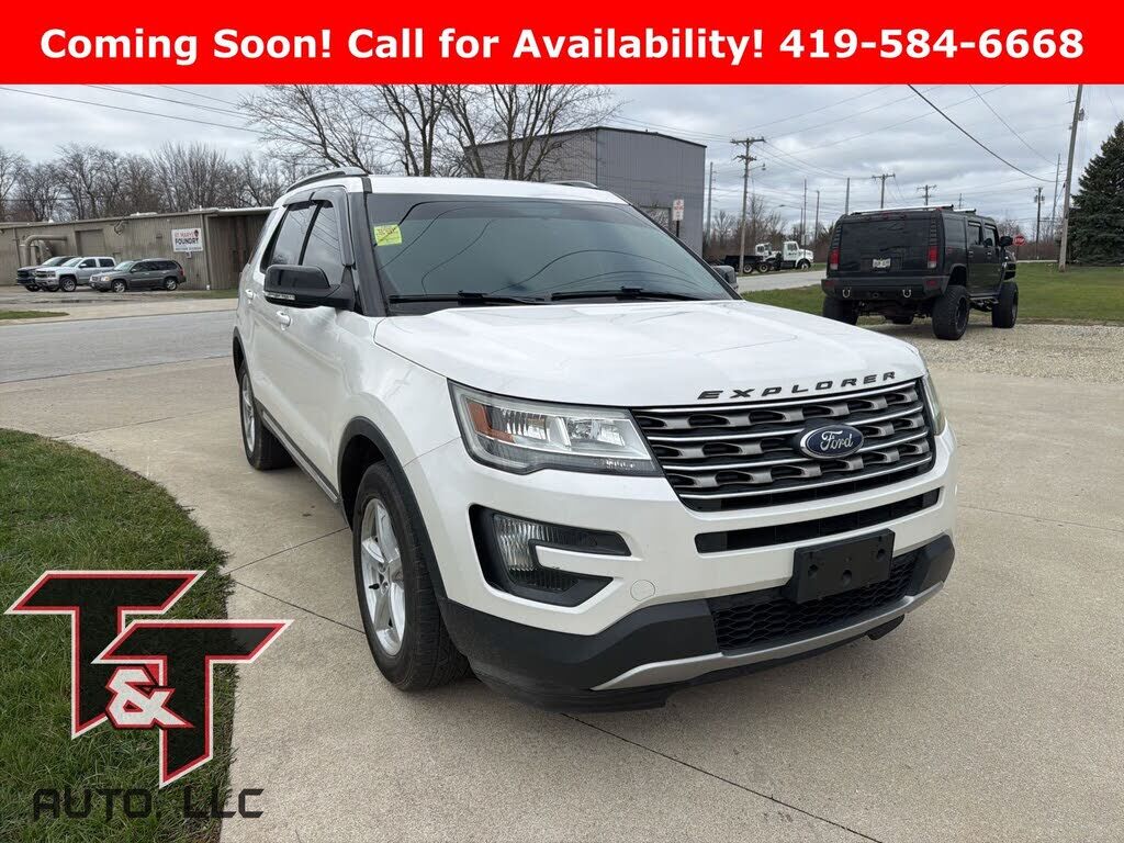 2016 FORD Explorer