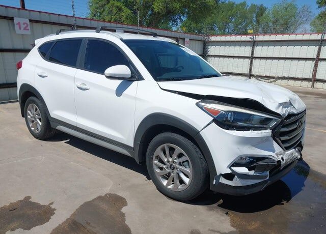 2017 HYUNDAI Tucson