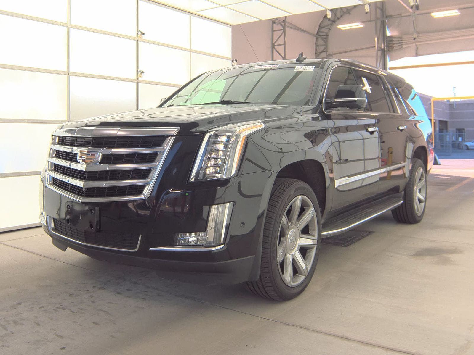 2017 CADILLAC Escalade ESV