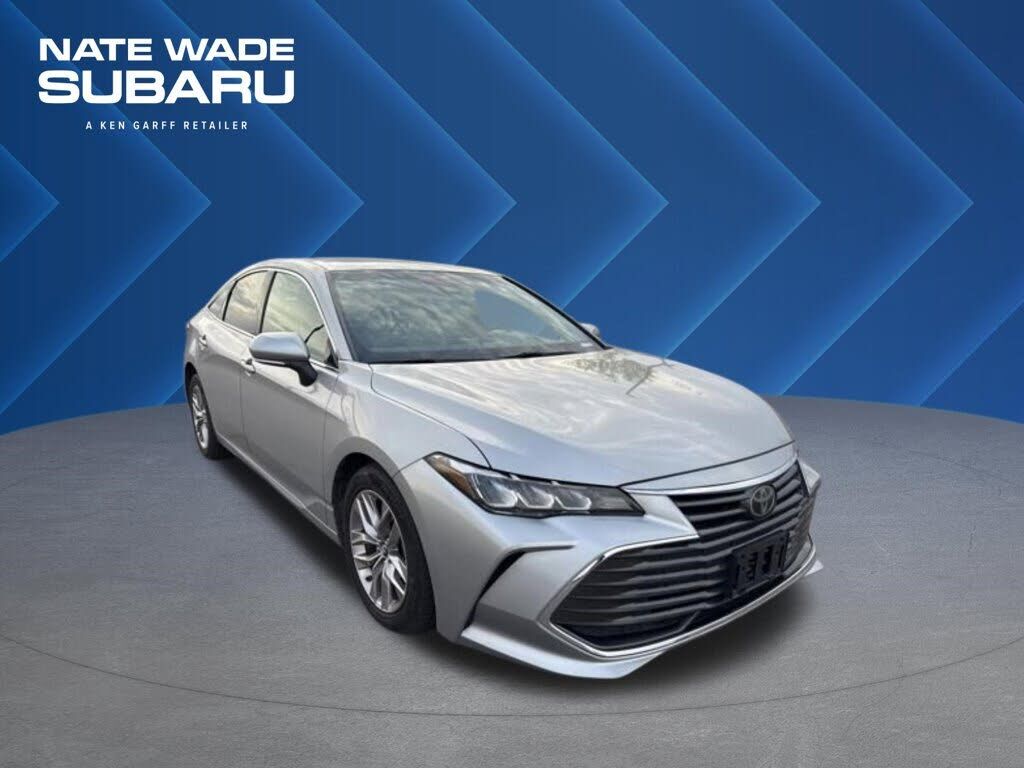 2019 TOYOTA Avalon