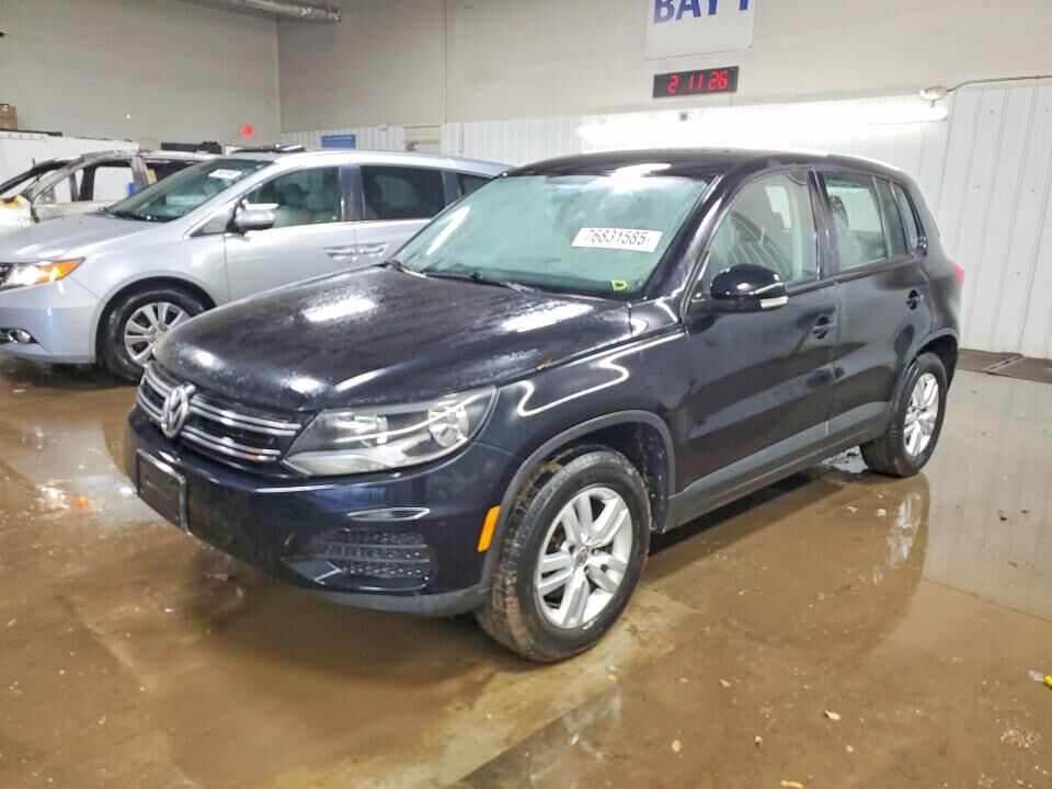 2013 VOLKSWAGEN Tiguan