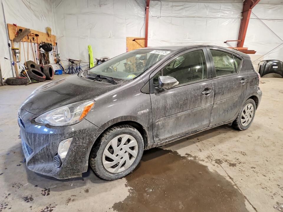 2015 TOYOTA Prius
