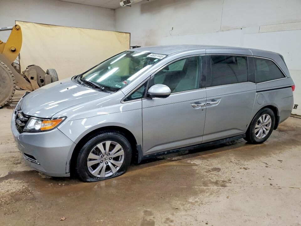 2016 HONDA Odyssey