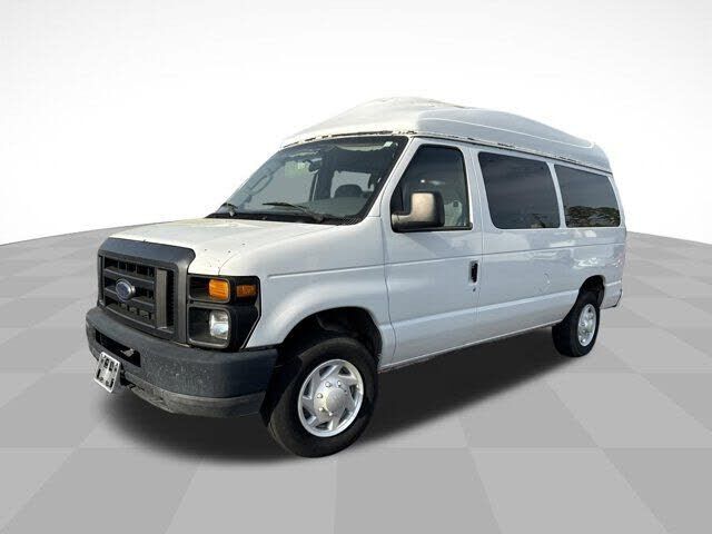 2008 FORD E-350