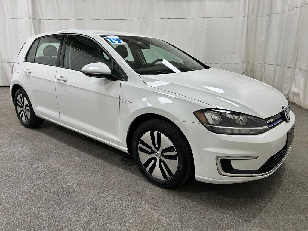 2019 VOLKSWAGEN e-Golf