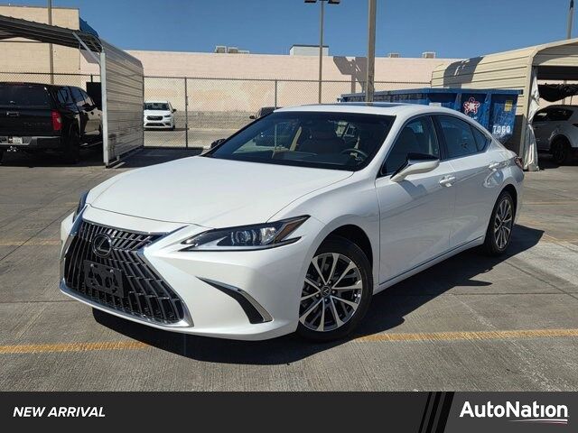 2025 LEXUS ES