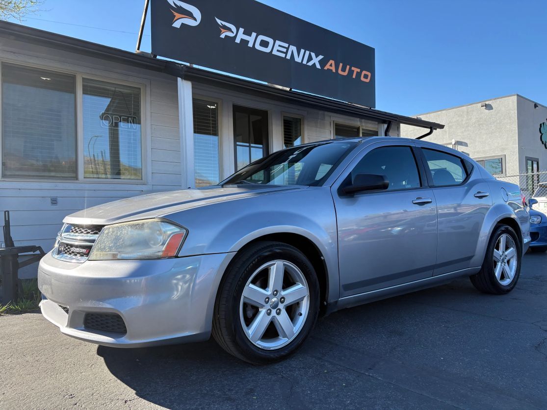 2013 DODGE Avenger