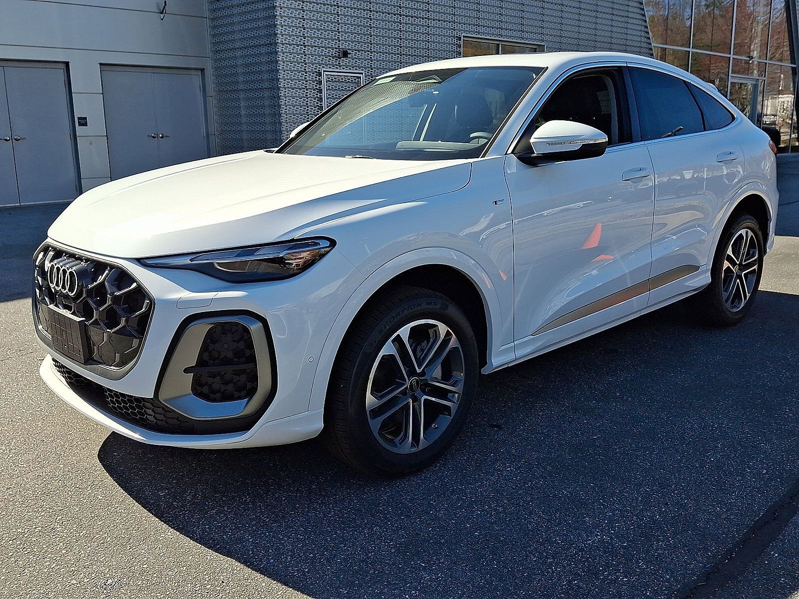 2026 Audi SQ5