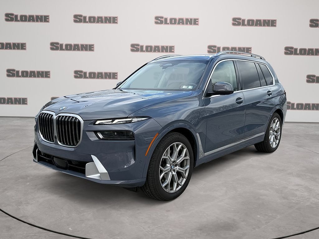 2023 BMW X7