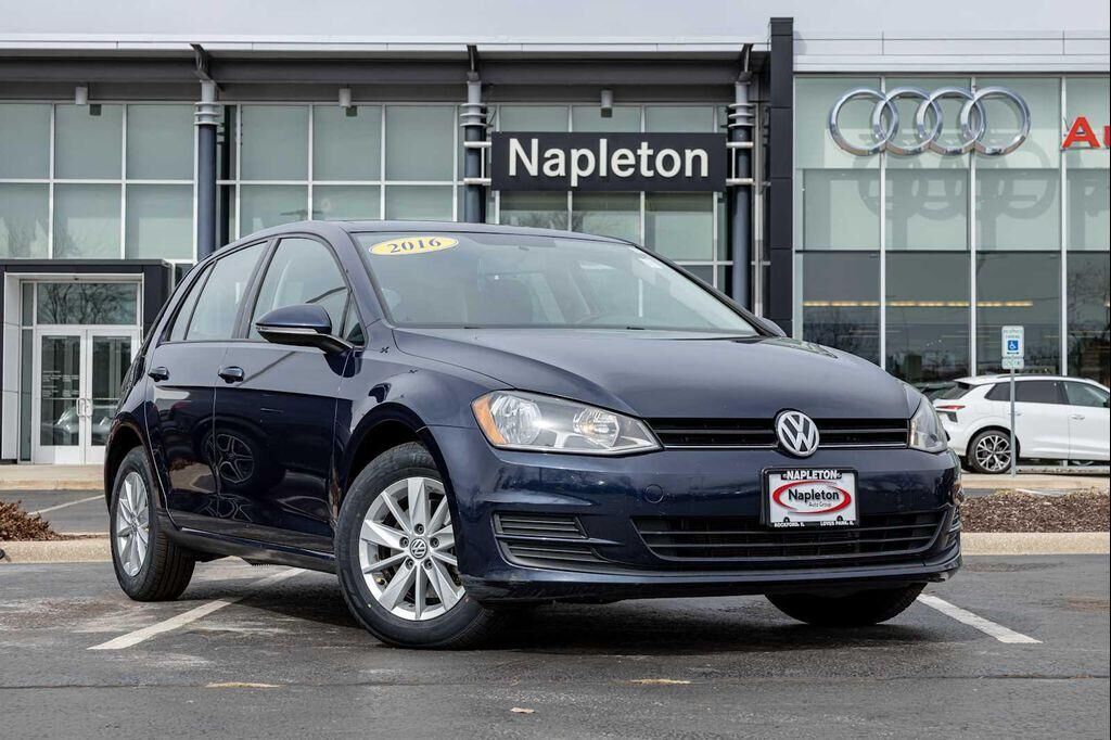 2016 VOLKSWAGEN Golf