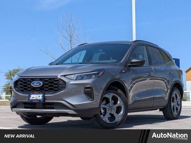 2025 FORD Escape