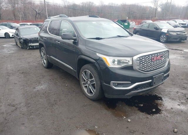 2018 GMC Acadia