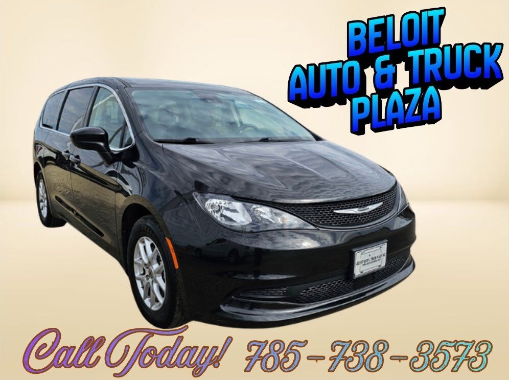 2023 CHRYSLER Voyager