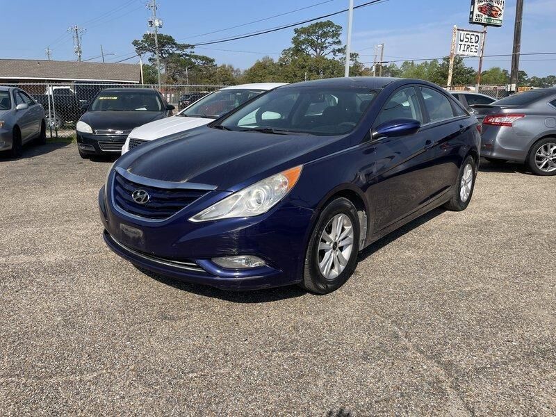 2013 HYUNDAI Sonata