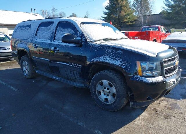 2011 CHEVROLET Suburban