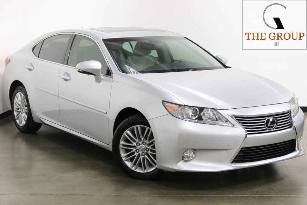 2013 LEXUS ES