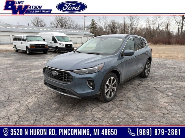 2023 FORD Escape