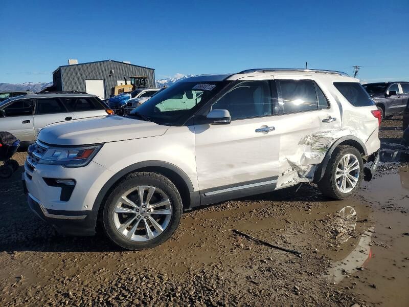 2018 FORD Explorer