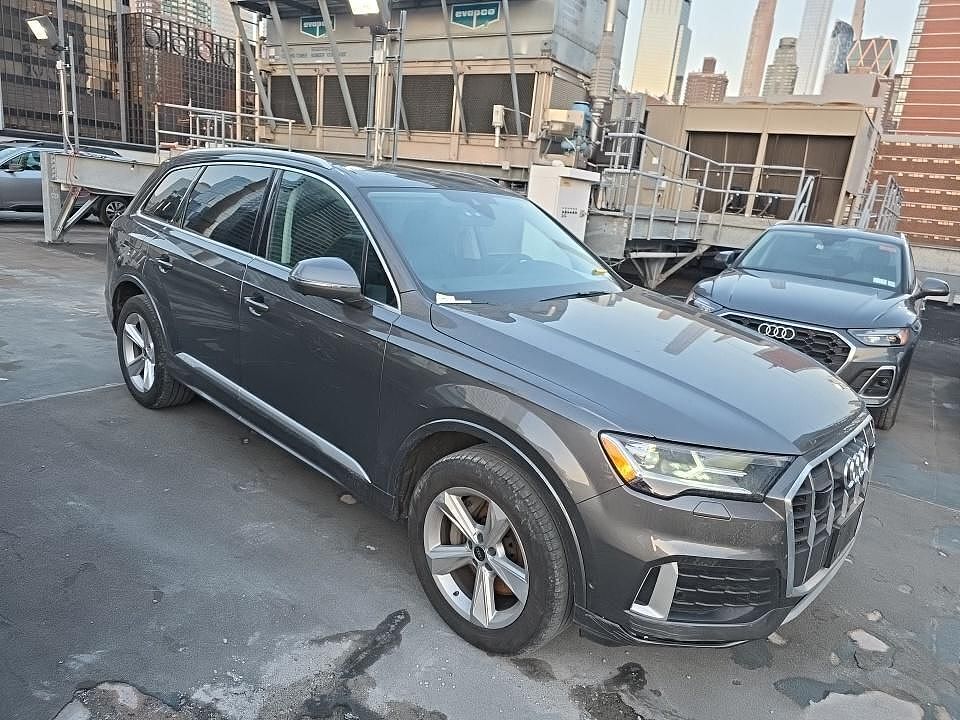 2023 AUDI Q7