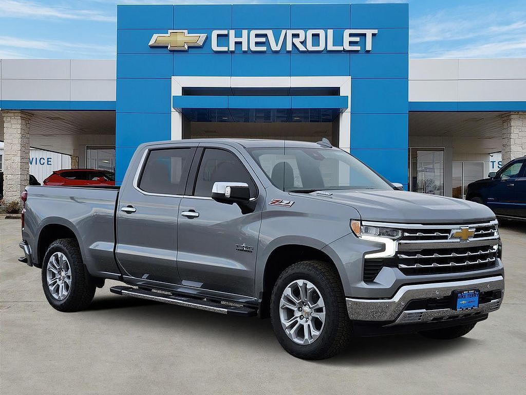 2026 CHEVROLET Silverado