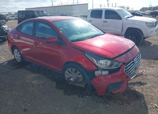 2022 HYUNDAI Accent