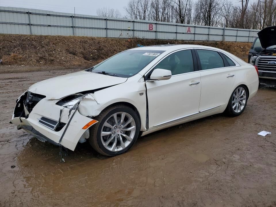 2015 CADILLAC XTS