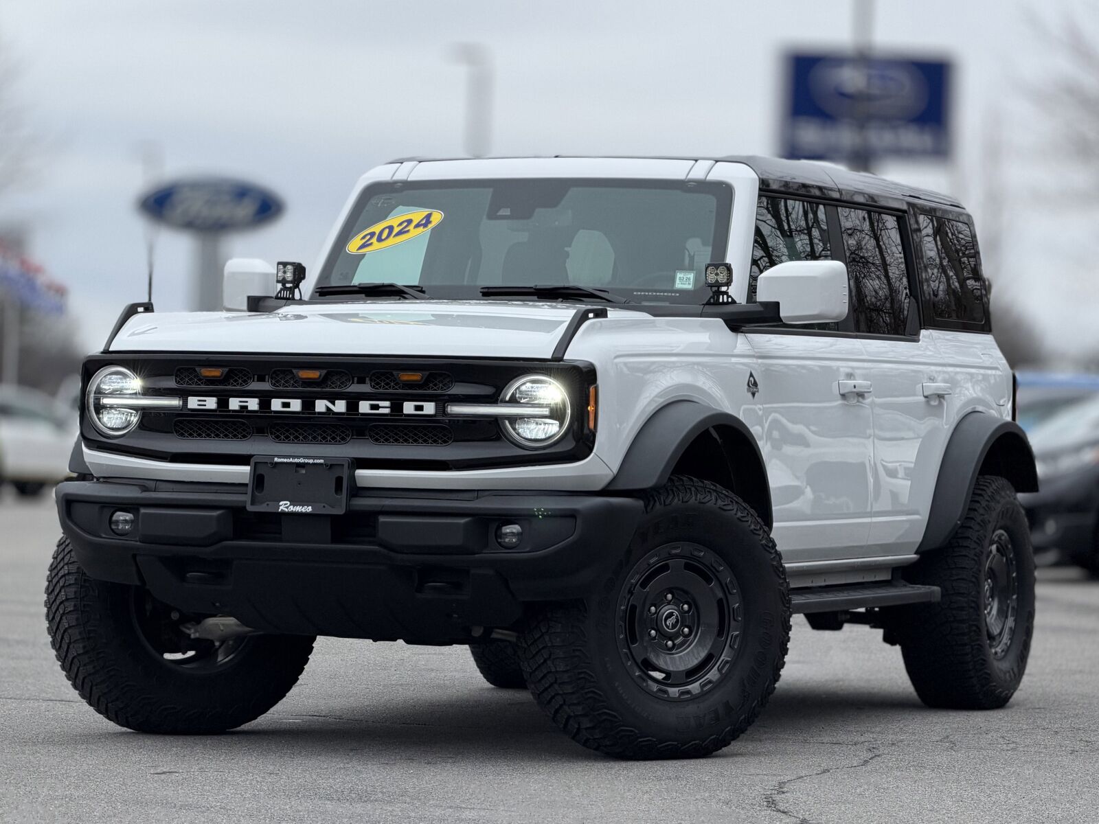2024 FORD Bronco