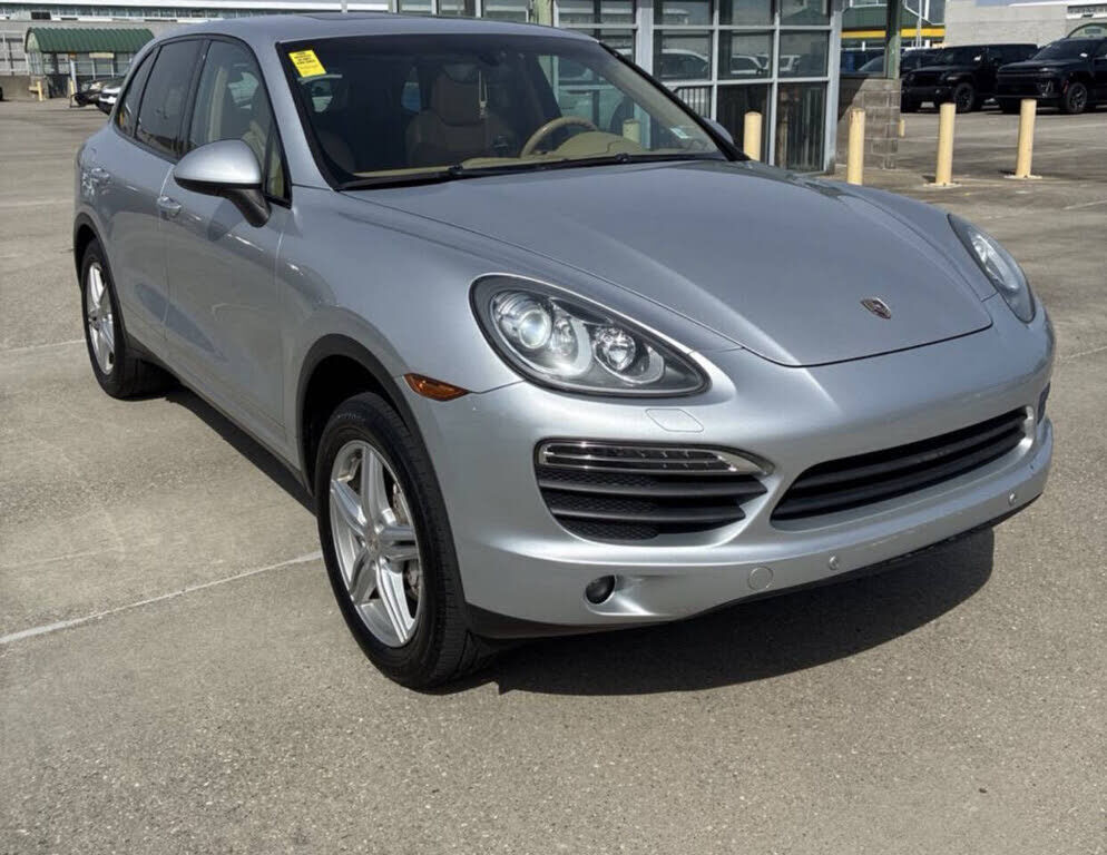 2011 PORSCHE Cayenne