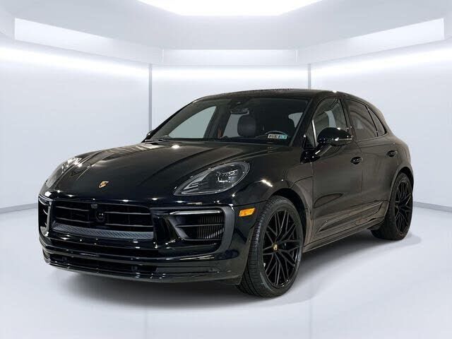 2023 PORSCHE Macan