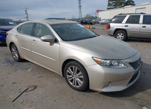 2014 LEXUS ES