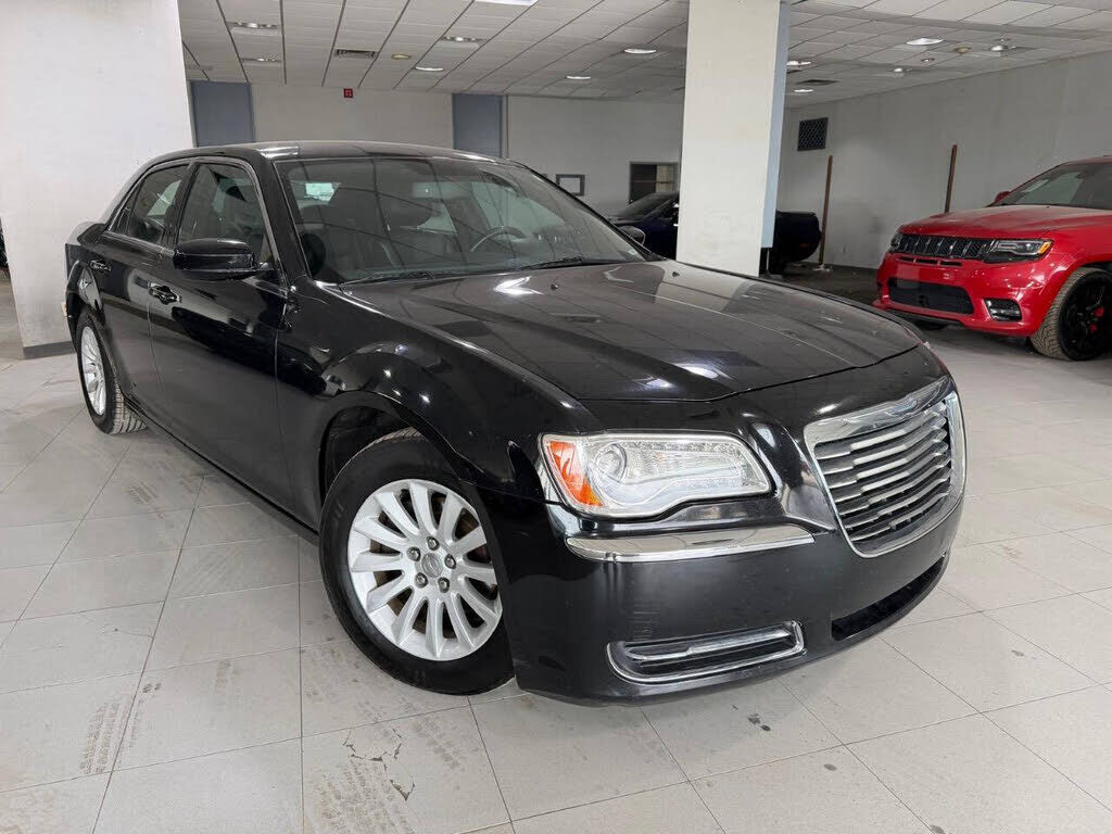 2013 CHRYSLER 300