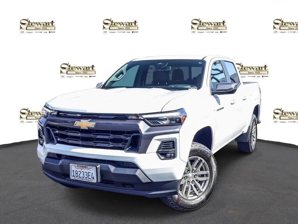 2024 CHEVROLET Colorado