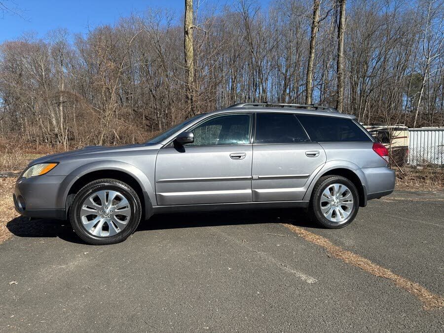 2009 SUBARU Outback