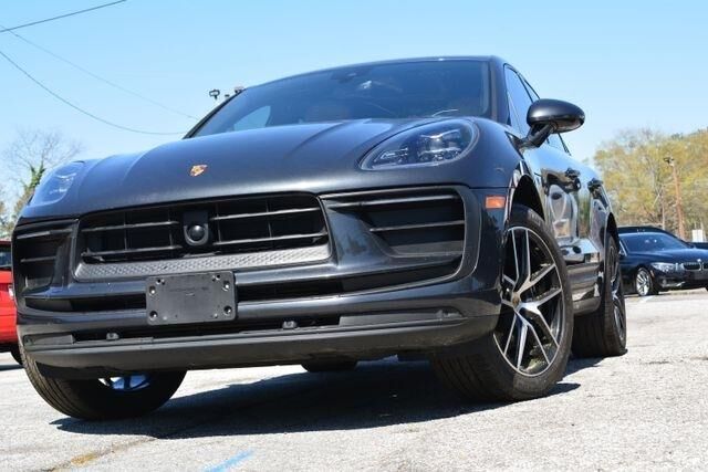 2022 PORSCHE Macan