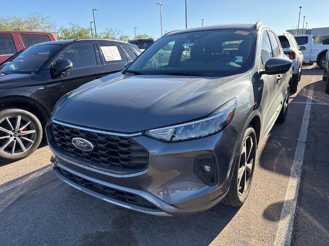 2023 FORD Escape
